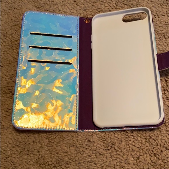 iPhone 8 Plus case - Picture 2 of 3